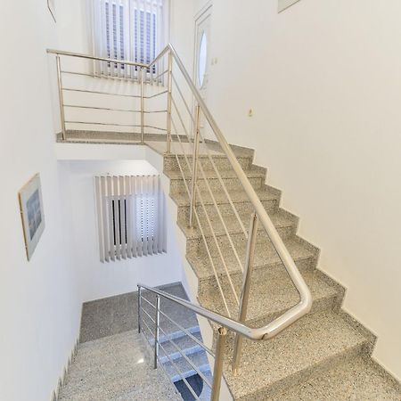 Apartments In House Liveric In Vir At The Beach Exterior photo