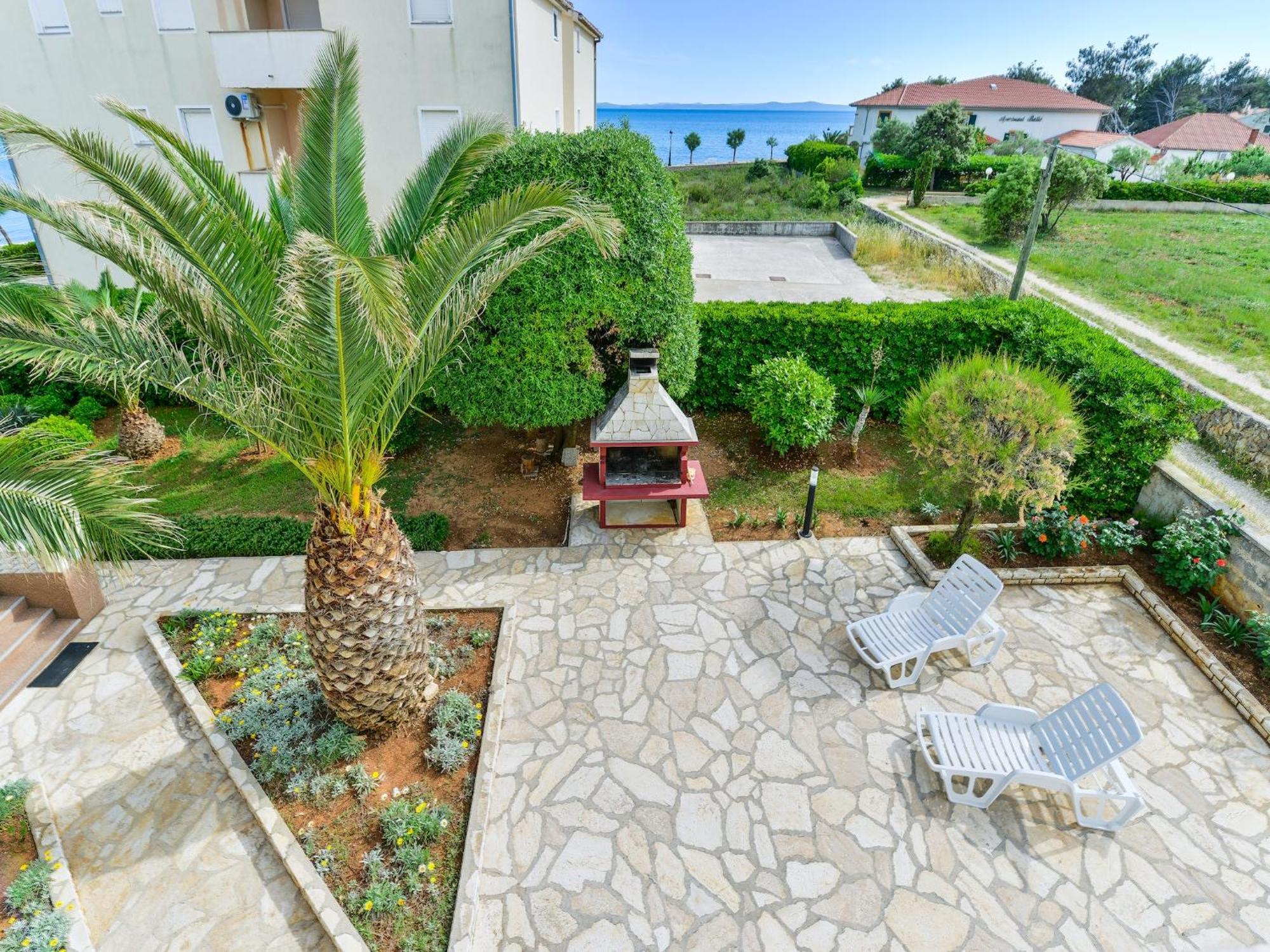 Apartments In House Liveric In Vir At The Beach Exterior photo